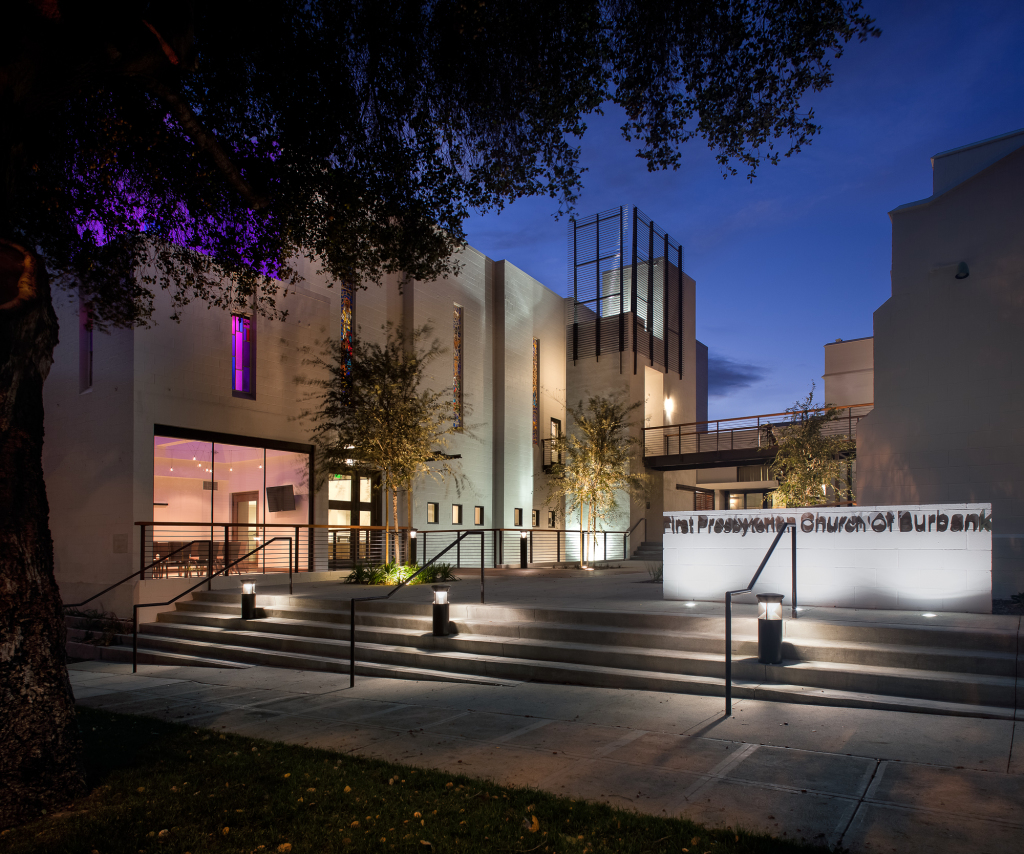 First-Presbyterian-Church-Burbank-domusstudio-religious-architecture