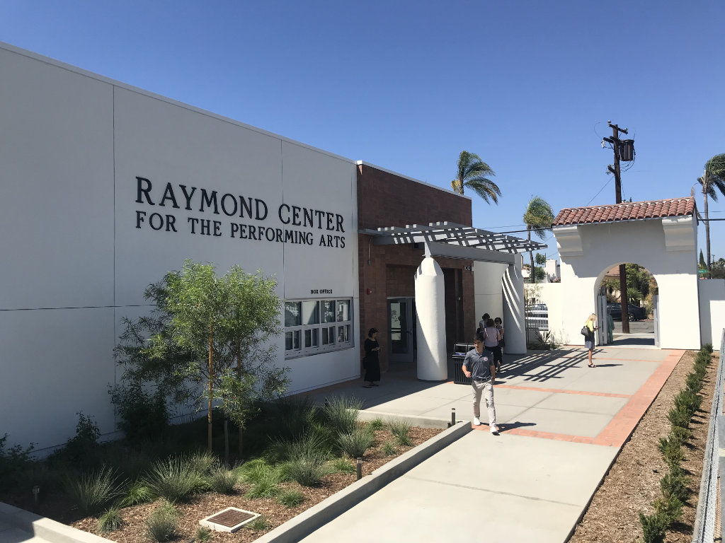 St. Augustine High School Theater, San Diego, CA domusstudio architecture
